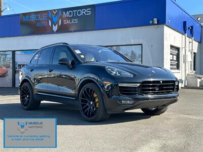 2016 Porsche Cayenne Turbo S  
