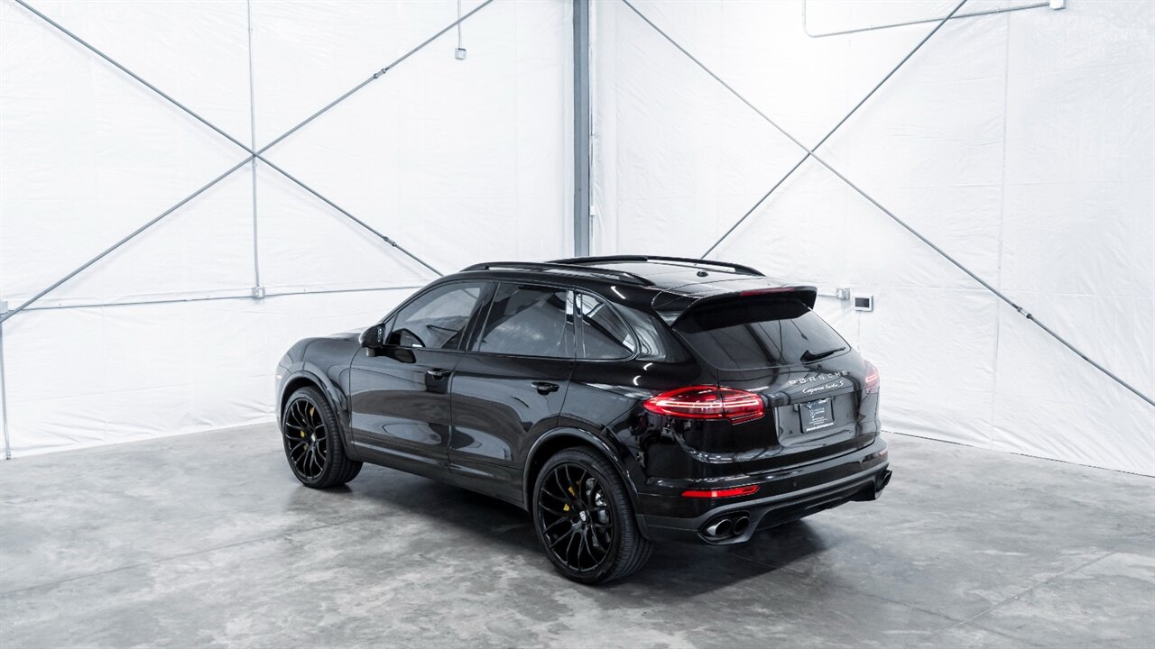 2016 Porsche Cayenne Turbo S - Photo 8 - Reno, NV 89511