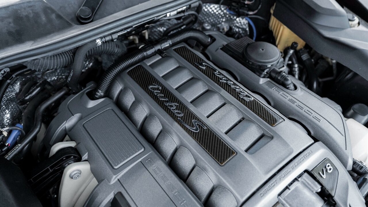 2016 Porsche Cayenne Turbo S - Photo 47 - Reno, NV 89511