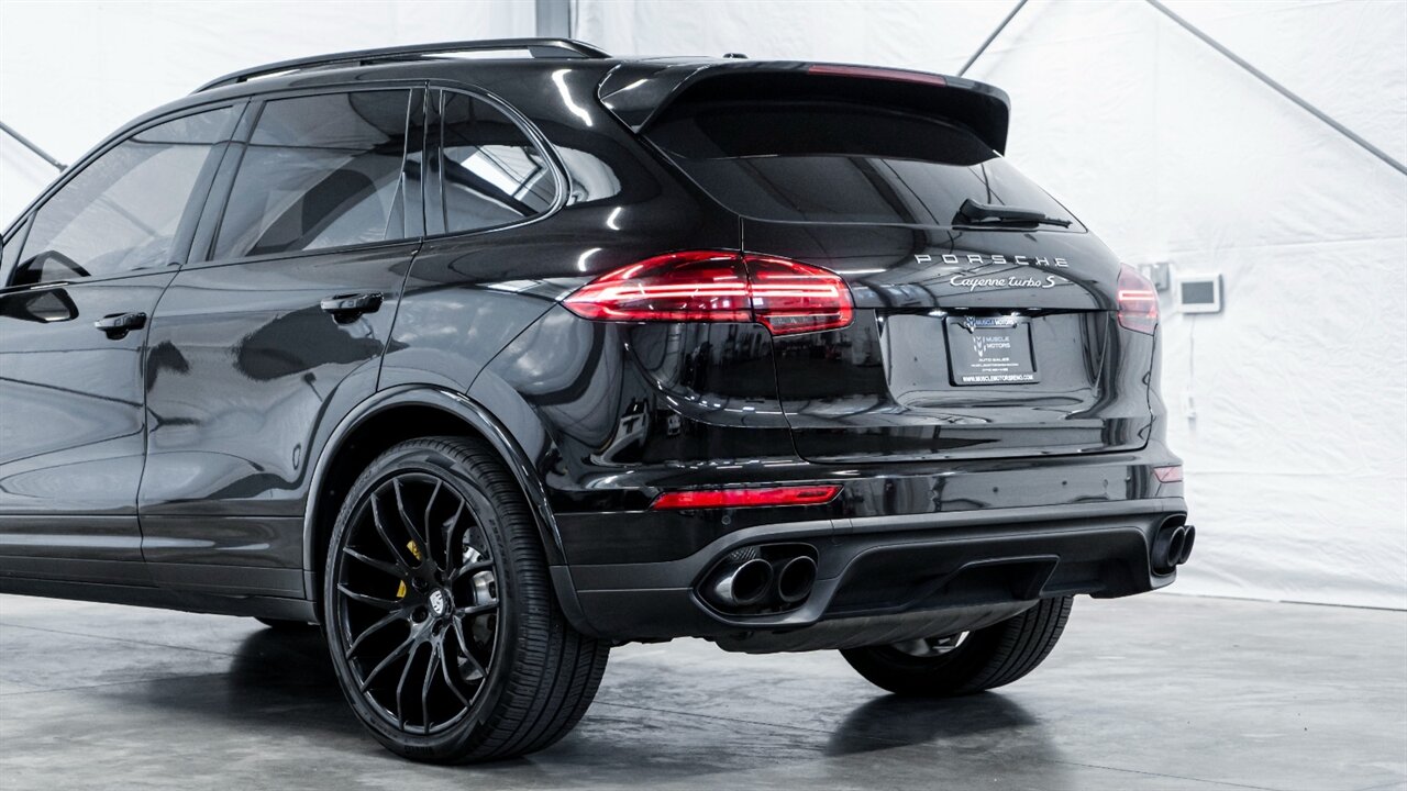 2016 Porsche Cayenne Turbo S - Photo 12 - Reno, NV 89511