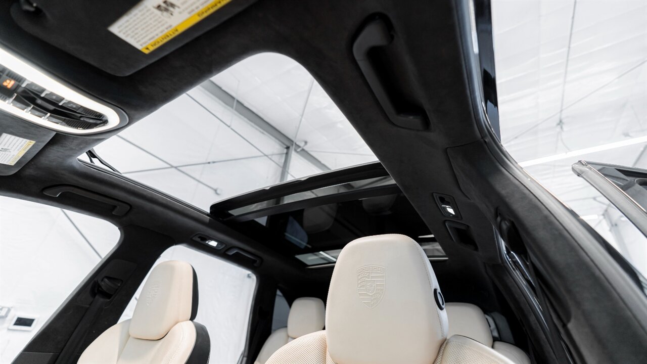 2016 Porsche Cayenne Turbo S - Photo 17 - Reno, NV 89511