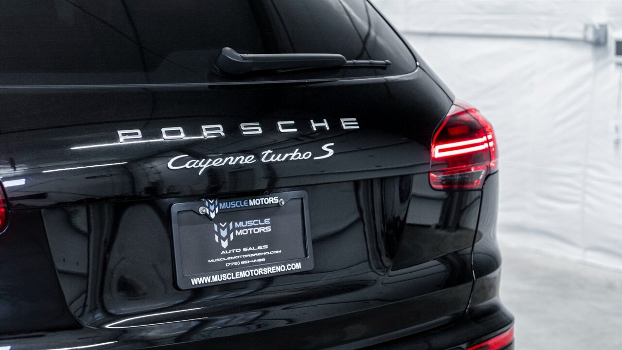 2016 Porsche Cayenne Turbo S - Photo 14 - Reno, NV 89511