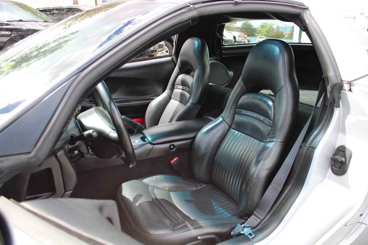 1999 Chevrolet Corvette   - Photo 15 - Reno, NV 89511