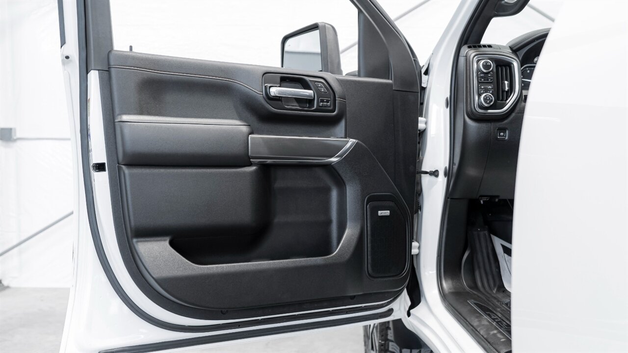 2022 GMC Sierra 2500HD AT4 - Photo 24 - Reno, NV 89511