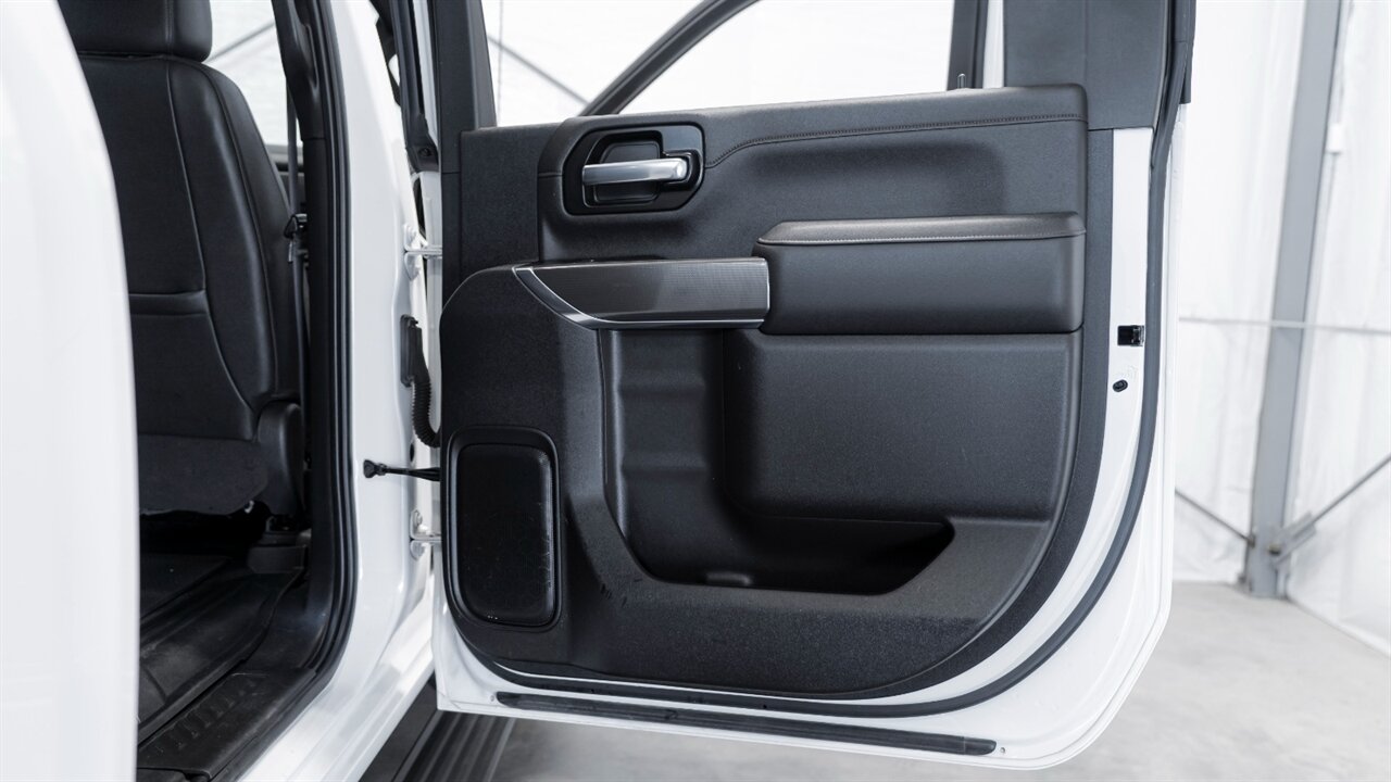 2022 GMC Sierra 2500HD AT4 - Photo 44 - Reno, NV 89511