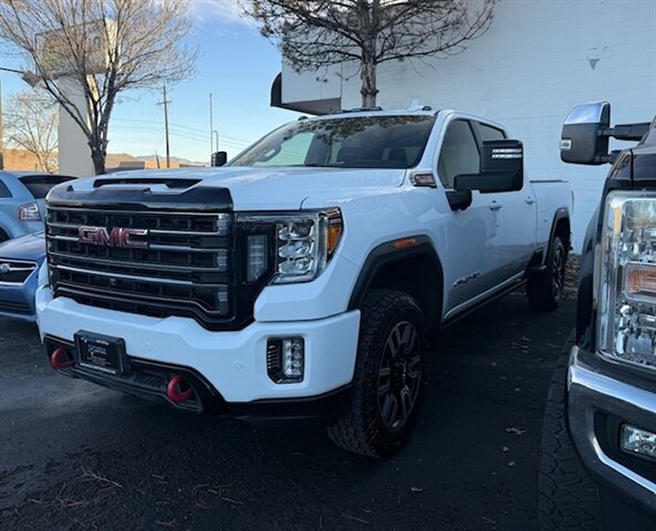 2022 GMC Sierra 2500HD AT4   - Photo 7 - Reno, NV 89511