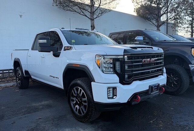 2022 GMC Sierra 2500HD AT4   - Photo 1 - Reno, NV 89511