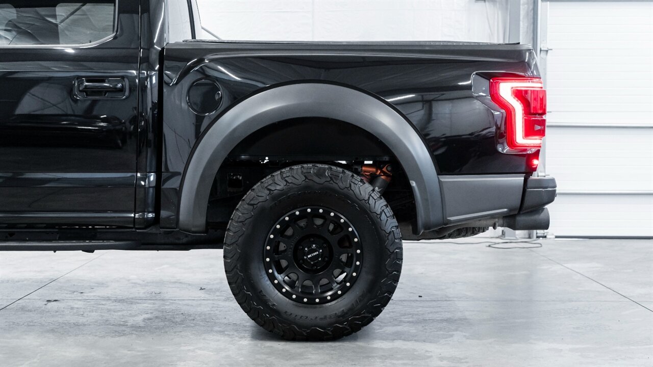 2019 Ford F-150 Raptor - Photo 13 - Reno, NV 89511