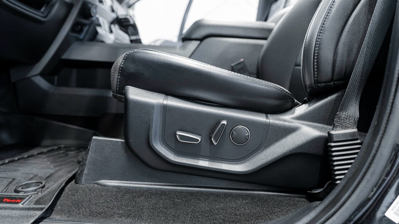 2019 Ford F-150 Raptor - Photo 27 - Reno, NV 89511