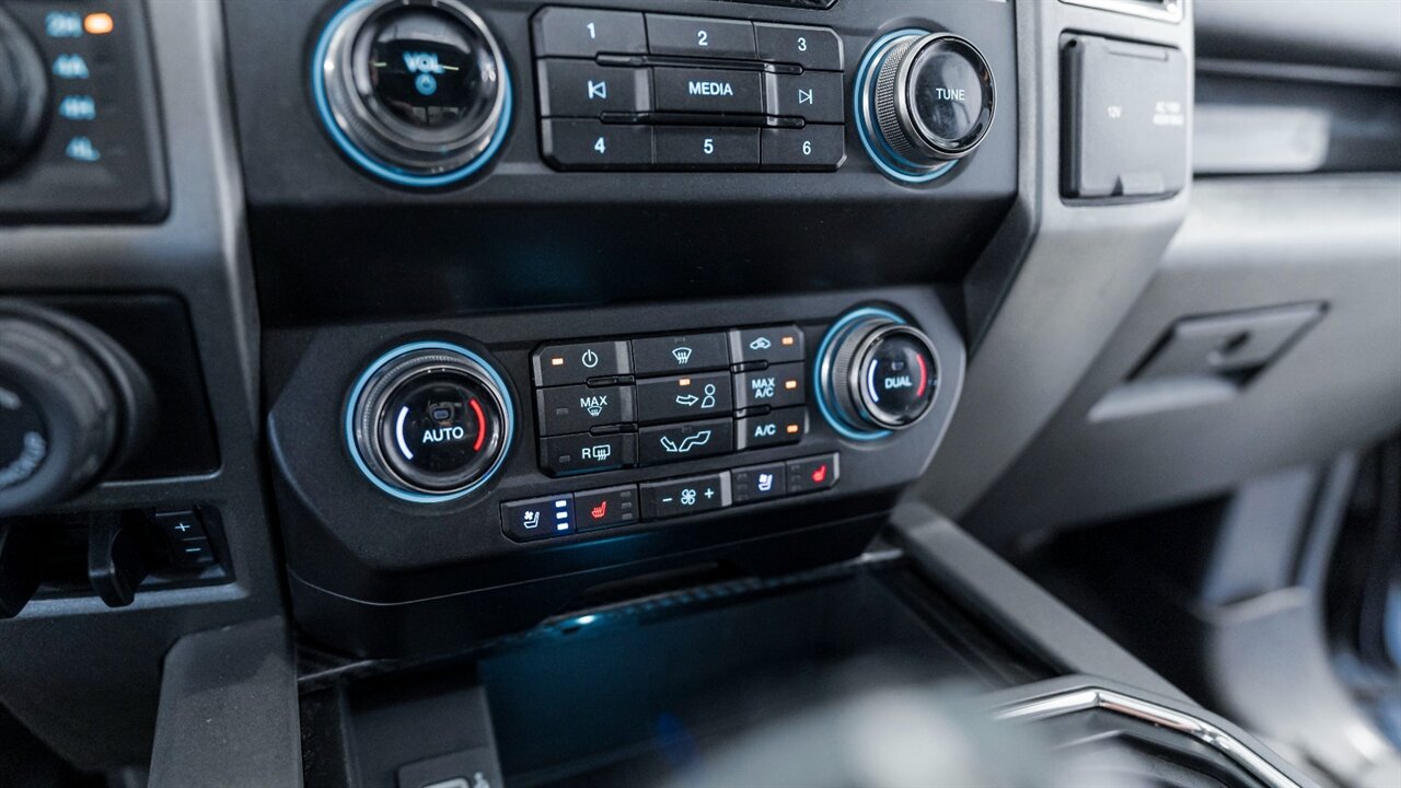 2019 Ford F-150 Raptor - Photo 43 - Reno, NV 89511