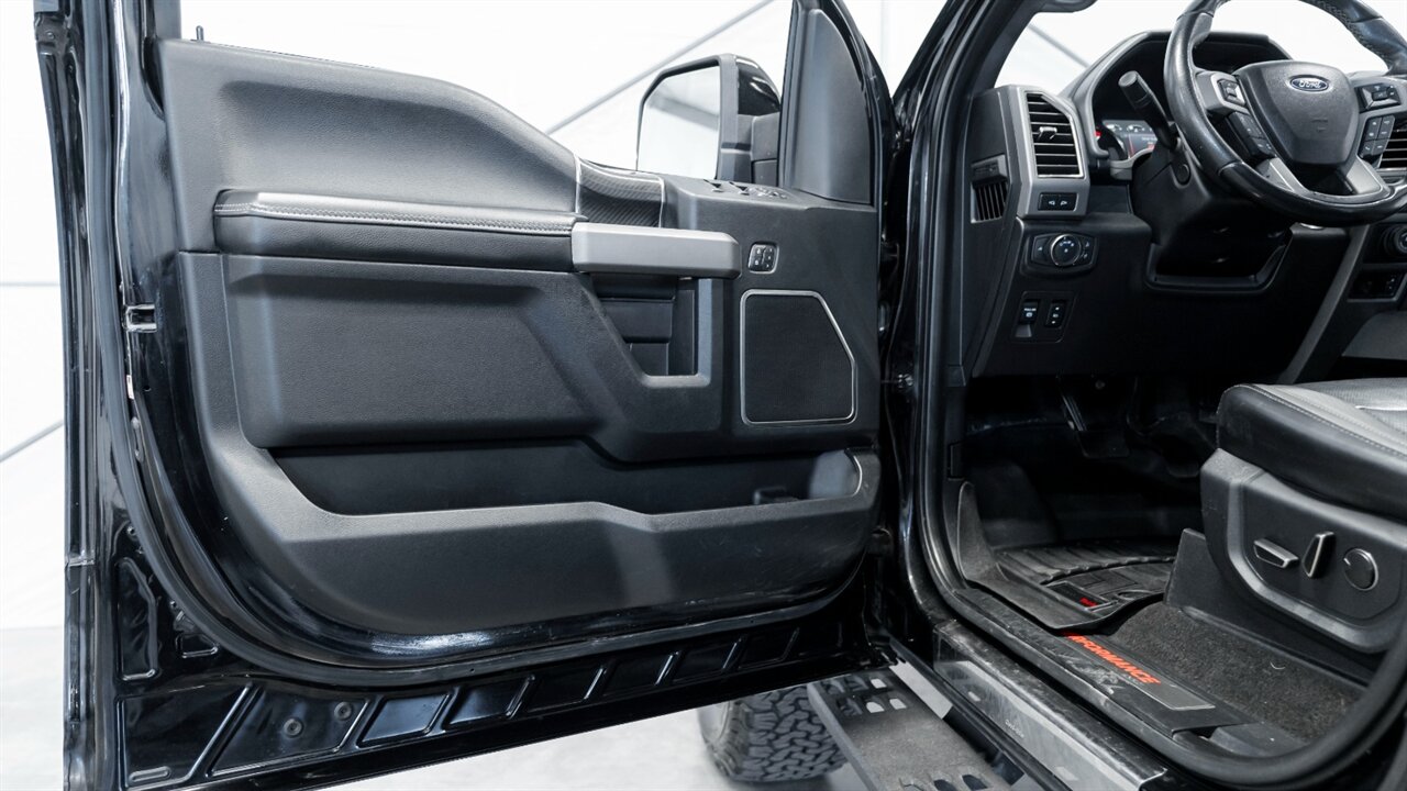 2019 Ford F-150 Raptor - Photo 24 - Reno, NV 89511
