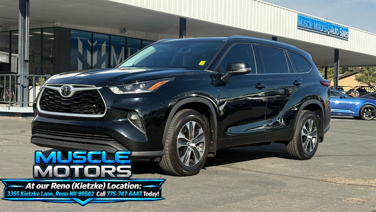 2021 Toyota Highlander XLE - Photo 3 - Reno, NV 89511