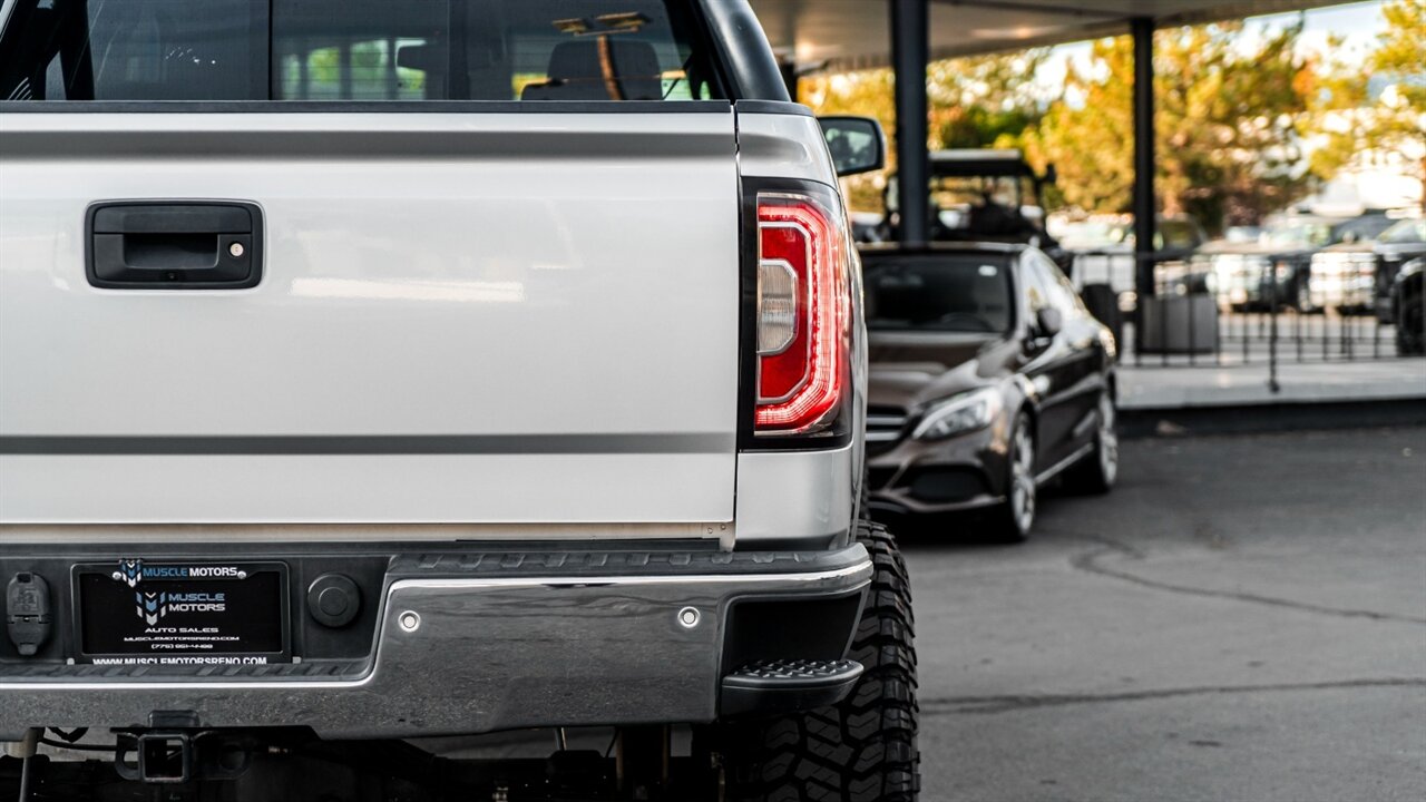 2018 GMC Sierra 1500 SLT   - Photo 12 - Reno, NV 89511
