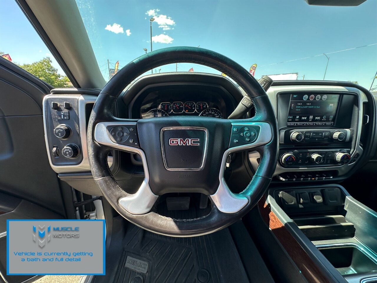 2018 GMC Sierra 1500 SLT - Photo 11 - Reno, NV 89511