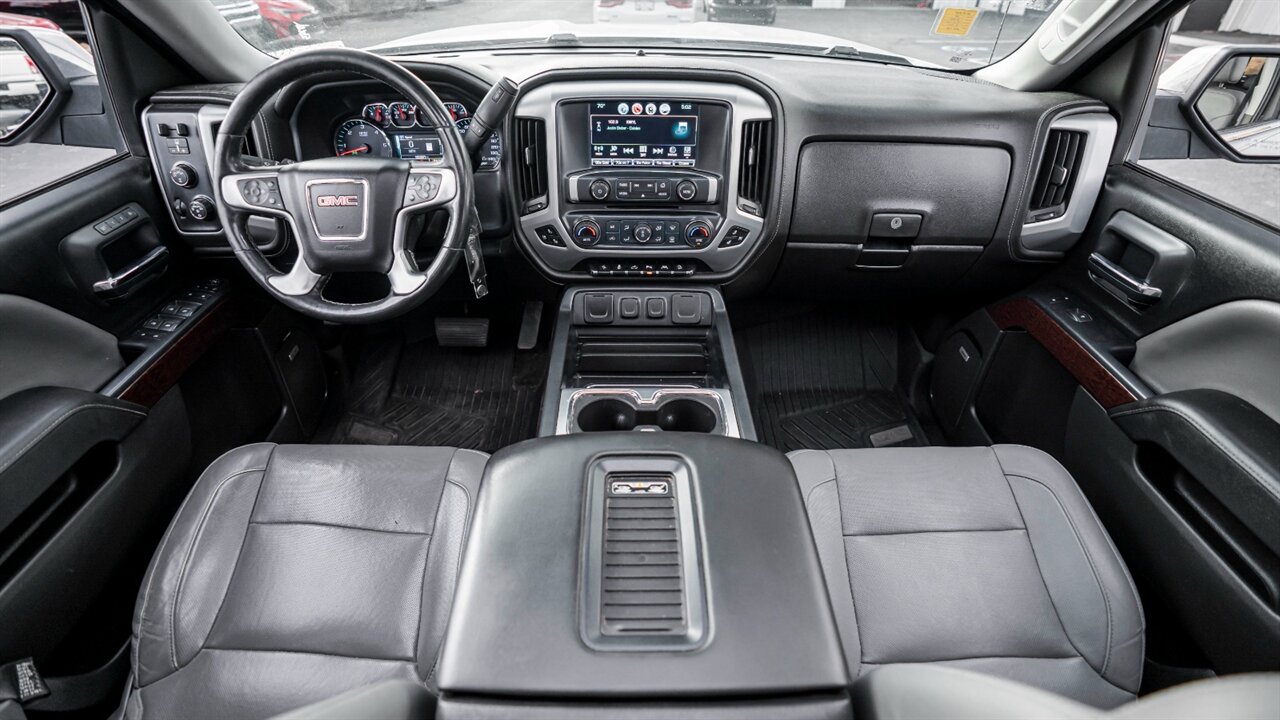2018 GMC Sierra 1500 SLT   - Photo 17 - Reno, NV 89511