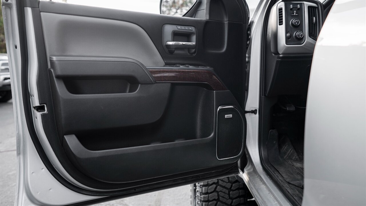 2018 GMC Sierra 1500 SLT   - Photo 21 - Reno, NV 89511