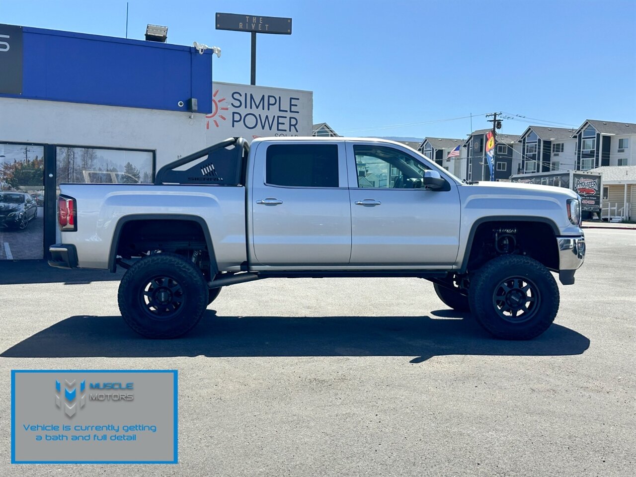 2018 GMC Sierra 1500 SLT - Photo 5 - Reno, NV 89511