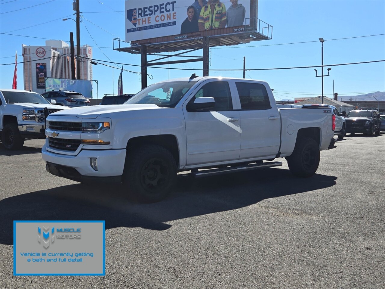 2017 Chevrolet Silverado 1500 LT LT2 - Photo 7 - Reno, NV 89502