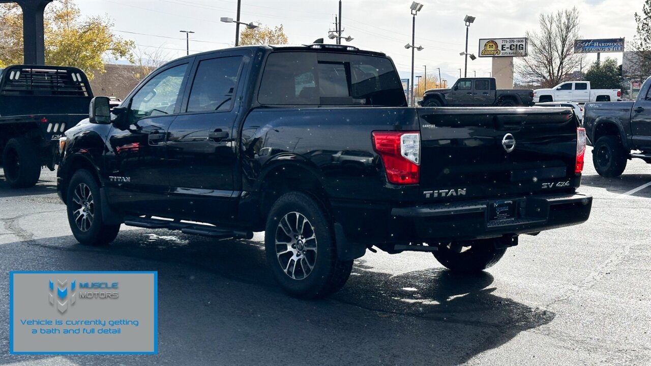 2022 Nissan Titan SV - Photo 2 - Reno, NV 89511