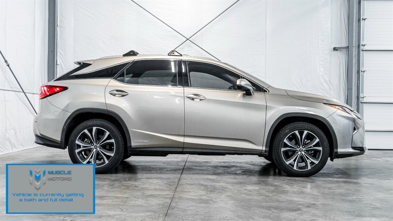 2019 Lexus RX 450h - Photo 5 - Reno, NV 89511