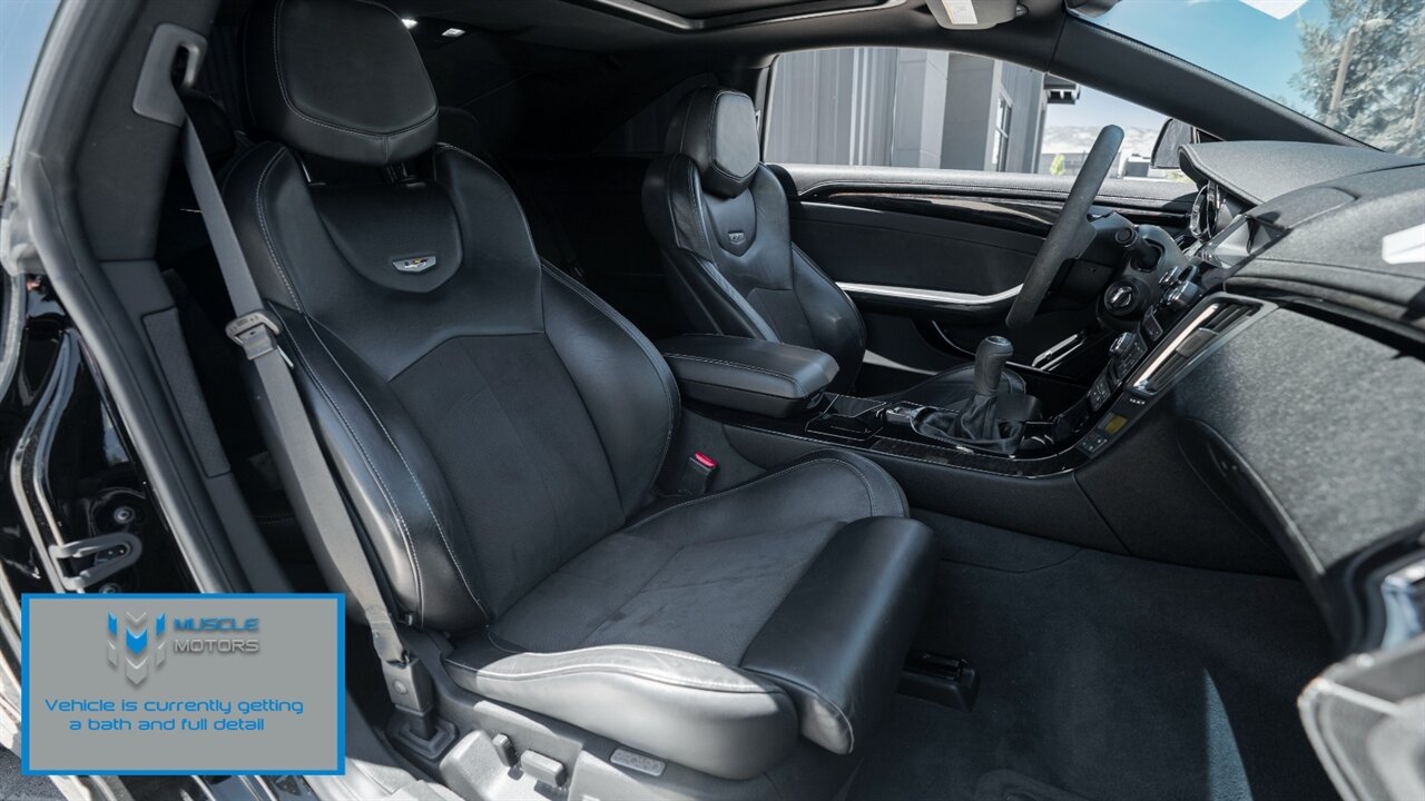 2012 Cadillac CTS  6 SPEED MANUAL - Photo 18 - Reno, NV 89511