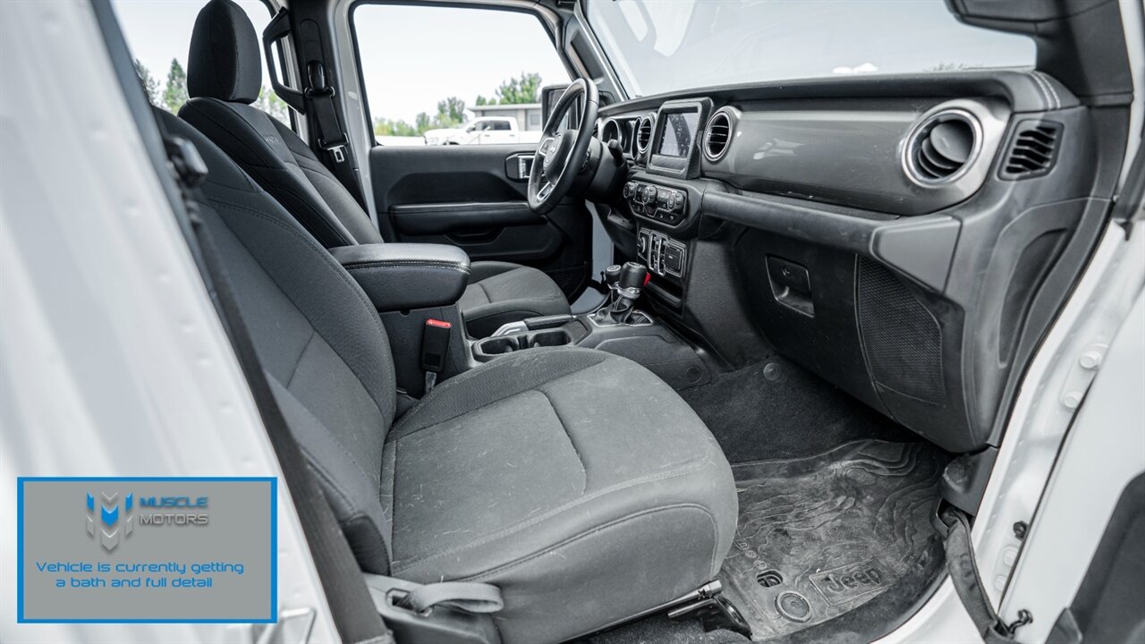 2018 Jeep Wrangler Unlimited Unlimited Sahara - Photo 18 - Reno, NV 89511