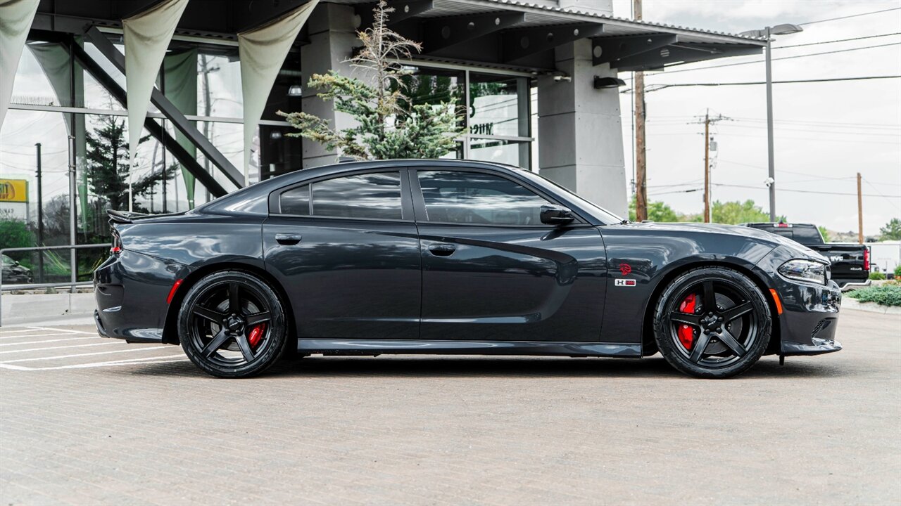2018 Dodge Charger SRT Hellcat - Photo 5 - Reno, NV 89511