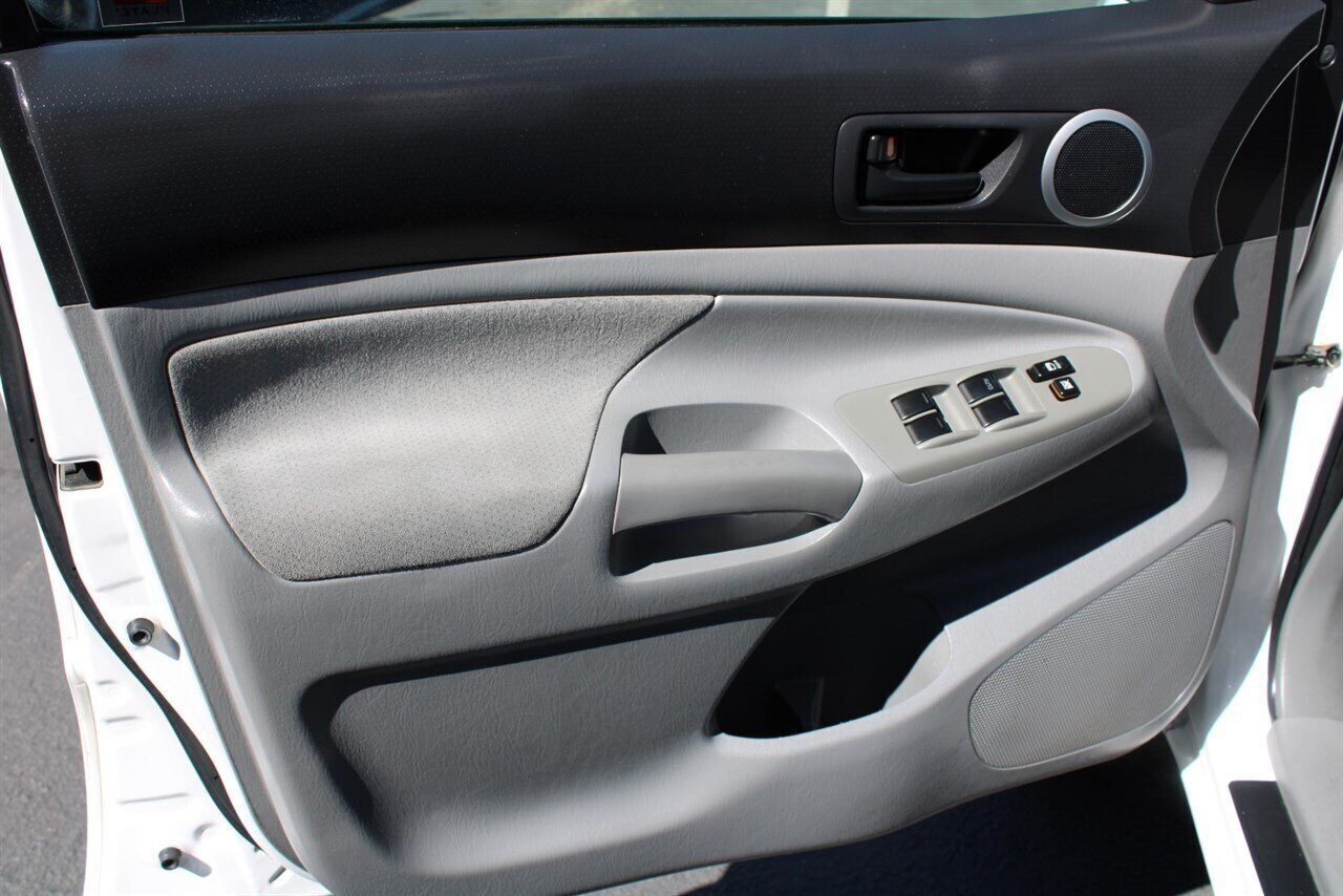 2010 Toyota Tacoma Base V6 - Photo 19 - Reno, NV 89511