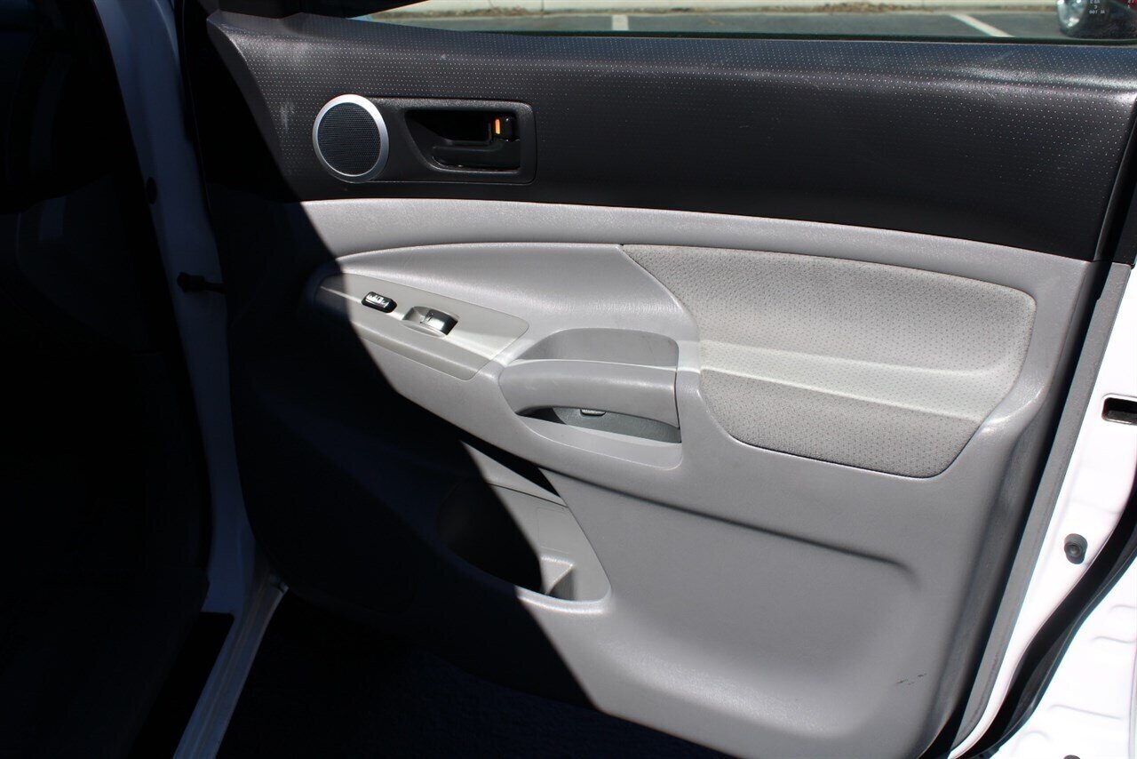 2010 Toyota Tacoma Base V6 - Photo 25 - Reno, NV 89511