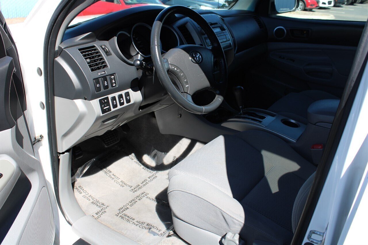 2010 Toyota Tacoma Base V6 - Photo 18 - Reno, NV 89511