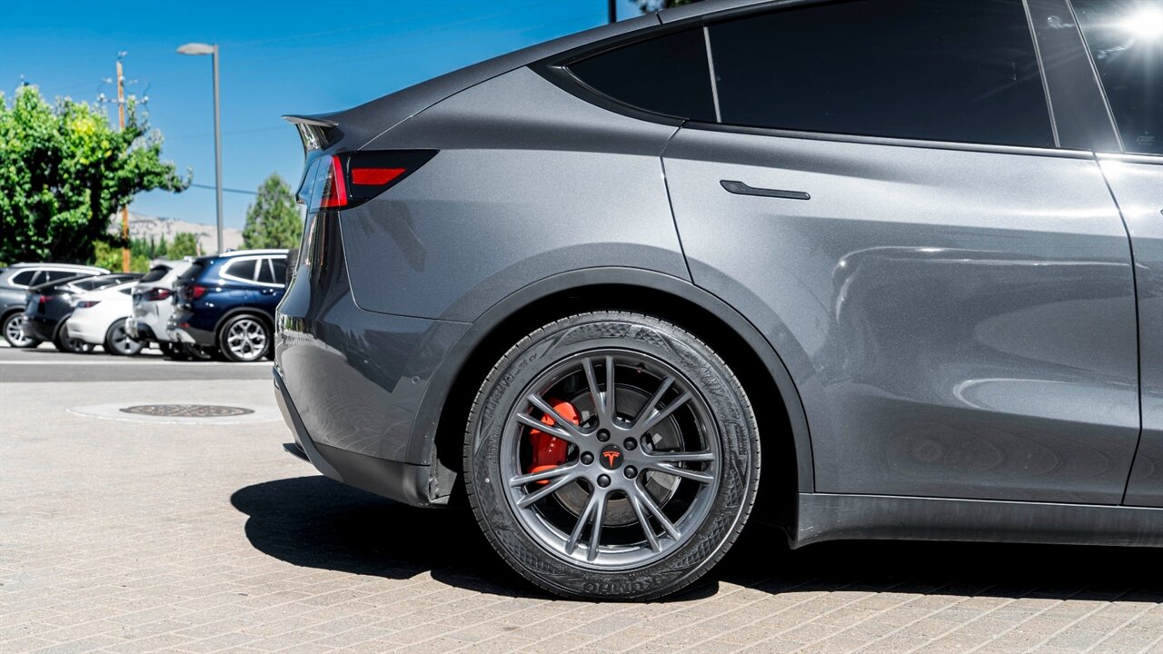 2022 Tesla Model Y Performance - Photo 12 - Reno, NV 89511