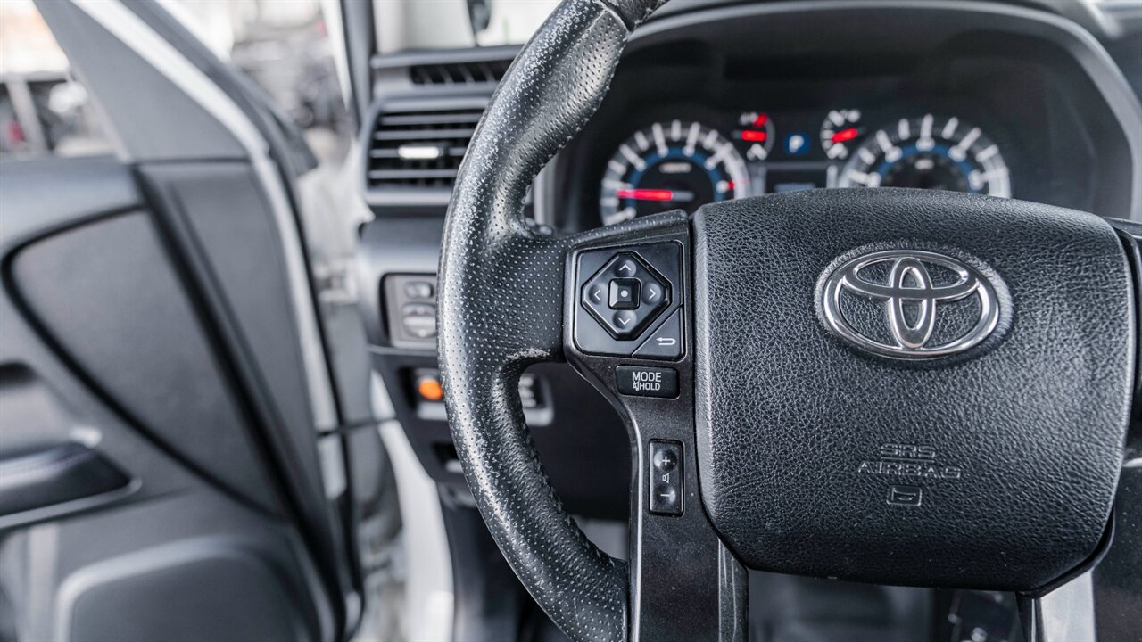 2016 Toyota 4Runner TRD Pro   - Photo 28 - Reno, NV 89511