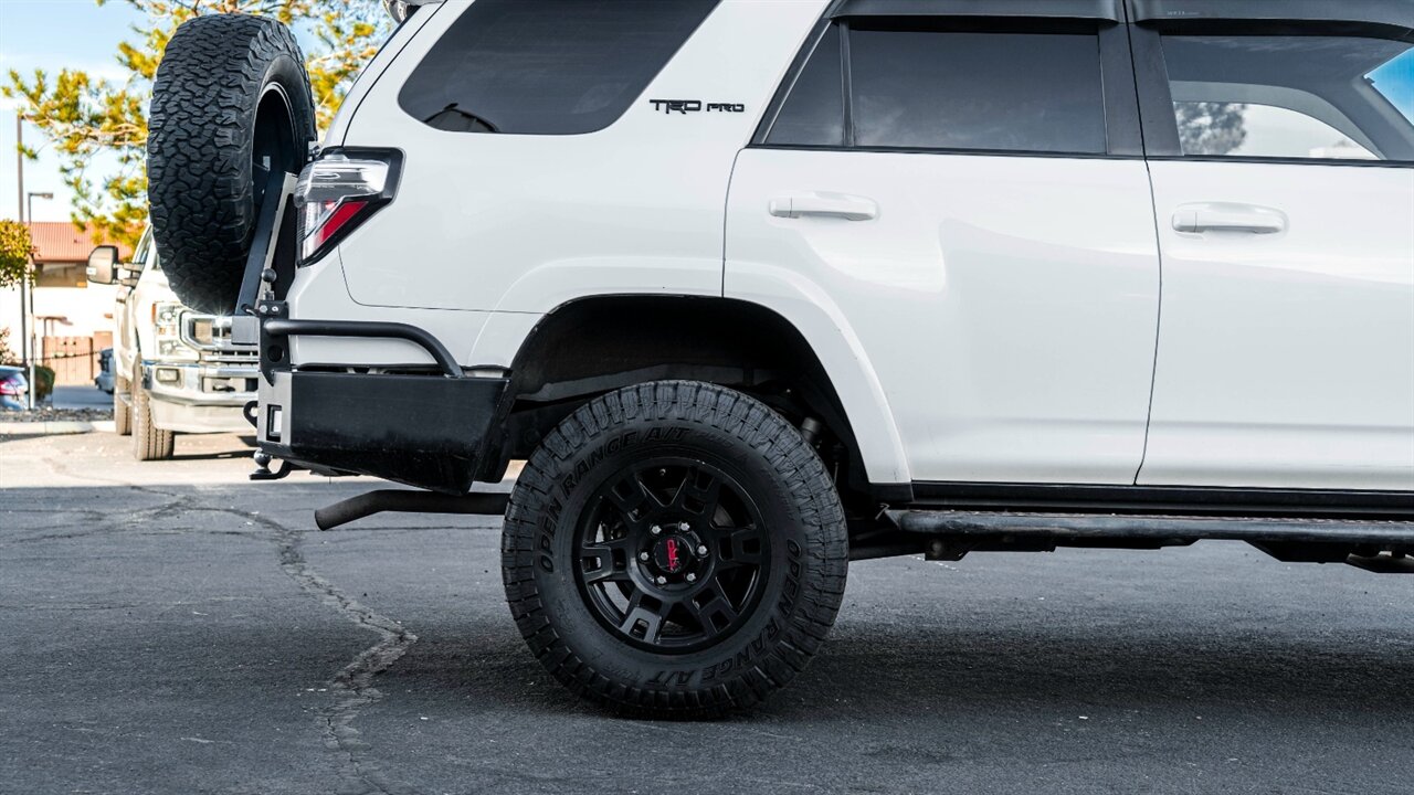 2016 Toyota 4Runner TRD Pro   - Photo 10 - Reno, NV 89511