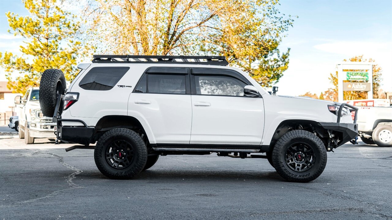 2016 Toyota 4Runner TRD Pro   - Photo 5 - Reno, NV 89511