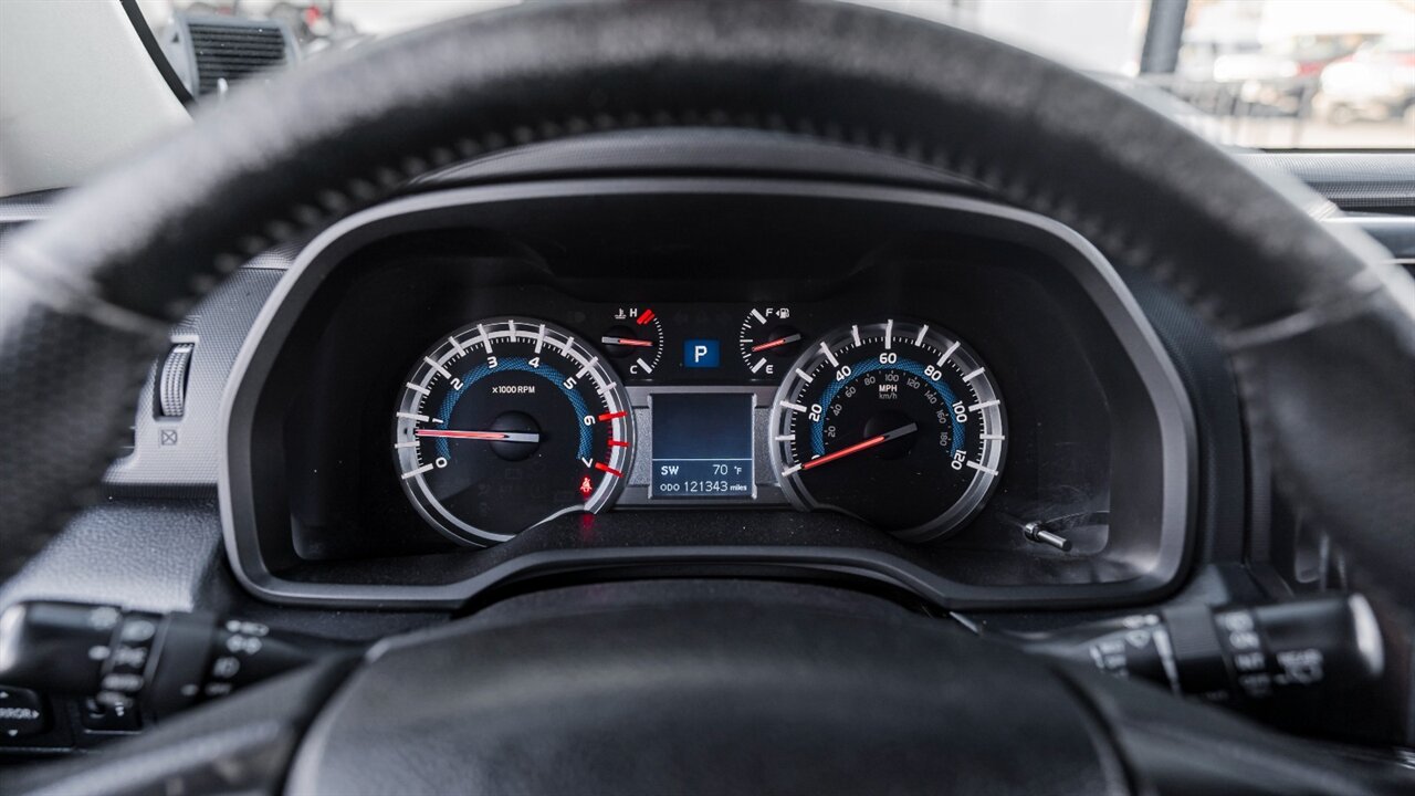 2016 Toyota 4Runner TRD Pro   - Photo 30 - Reno, NV 89511