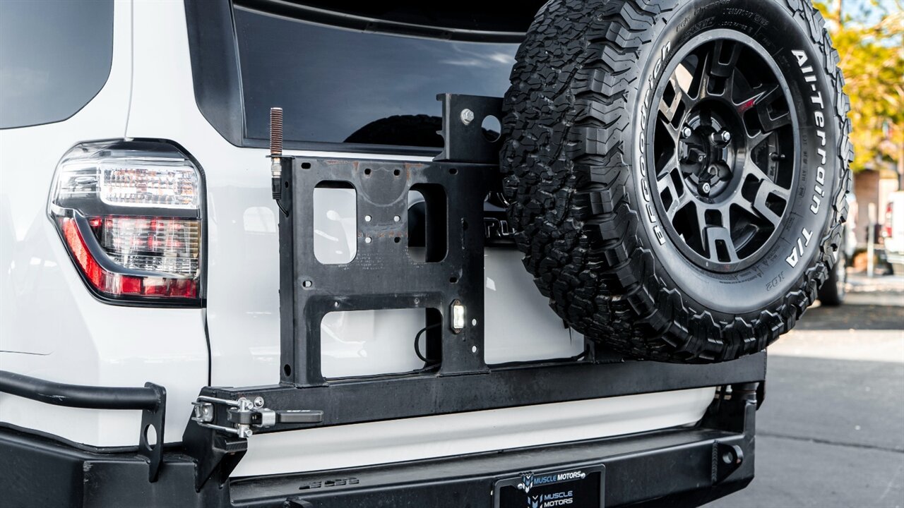 2016 Toyota 4Runner TRD Pro   - Photo 13 - Reno, NV 89511