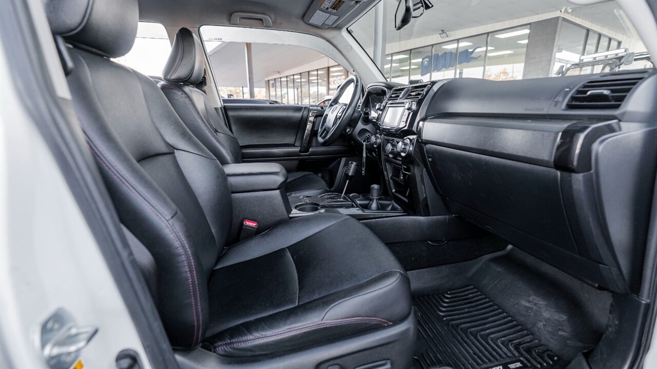 2016 Toyota 4Runner TRD Pro   - Photo 22 - Reno, NV 89511