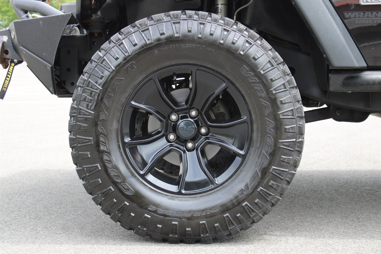 2017 Jeep Wrangler Unlimited Rubicon Recon   - Photo 13 - Reno, NV 89511