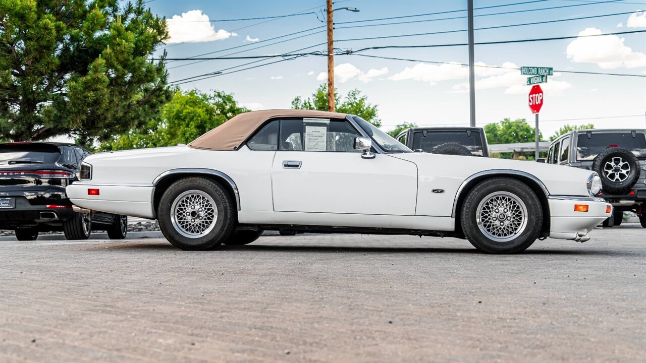 1994 Jaguar XJ8 2+2   - Photo 5 - Reno, NV 89511