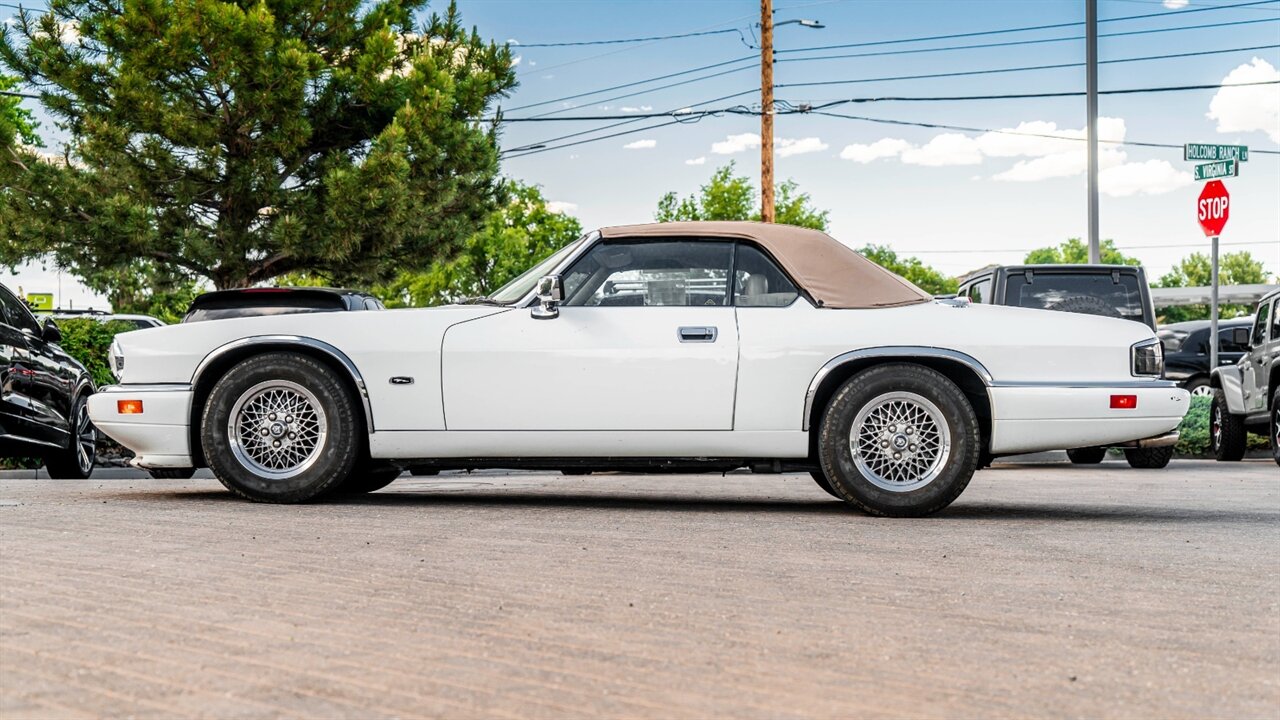 1994 Jaguar XJ8 2+2   - Photo 3 - Reno, NV 89511