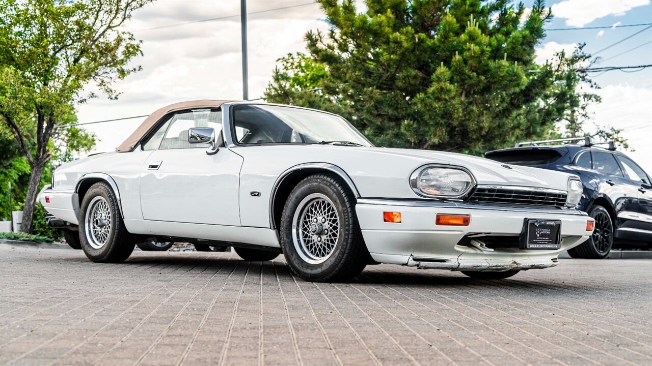 1994 Jaguar XJ8 2+2   - Photo 1 - Reno, NV 89511