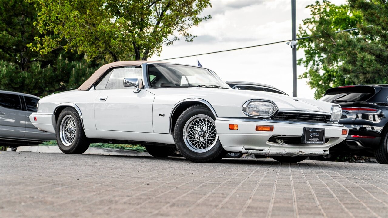 1994 Jaguar XJ8 2+2   - Photo 7 - Reno, NV 89511