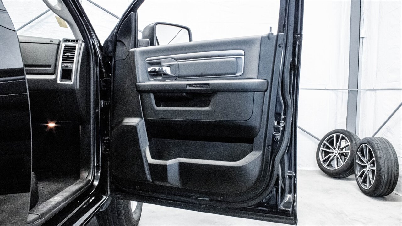 2024 RAM 1500 Classic SLT   - Photo 35 - Reno, NV 89511