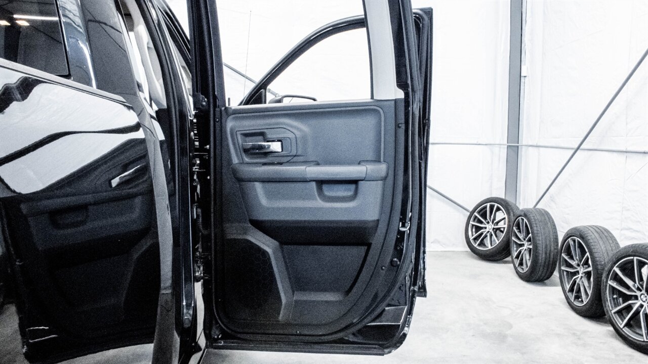 2024 RAM 1500 Classic SLT   - Photo 33 - Reno, NV 89511