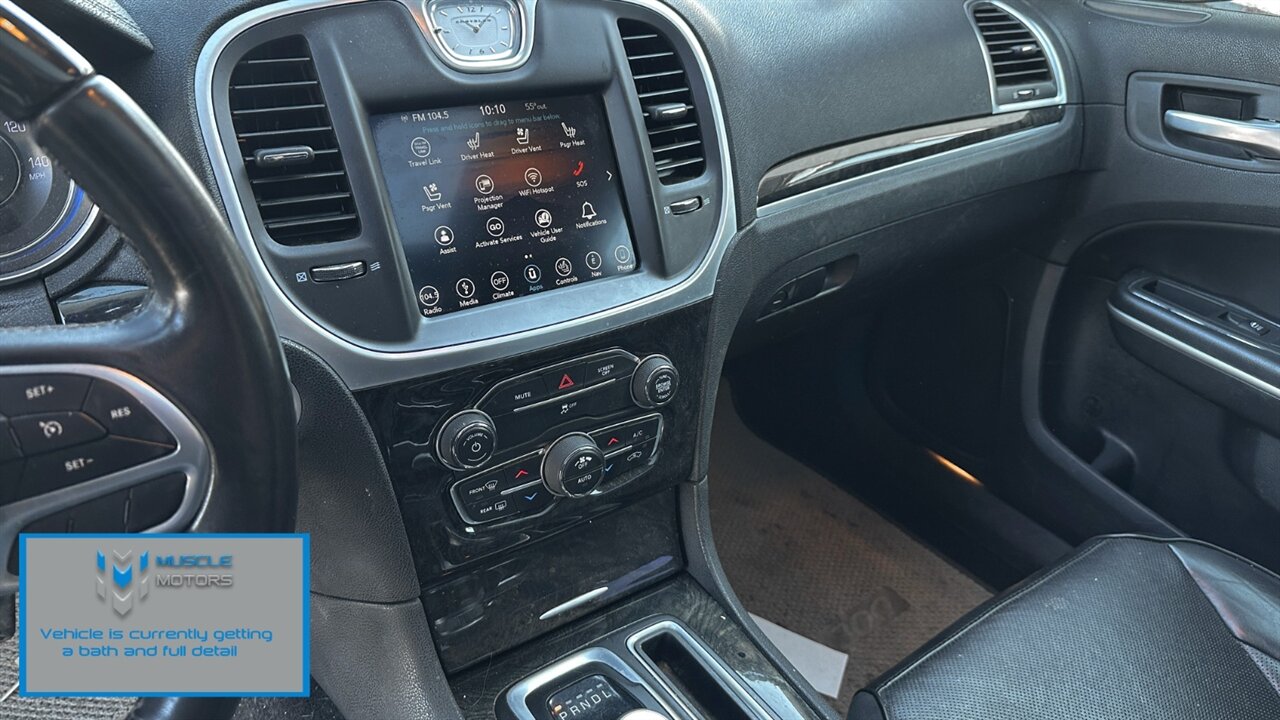 2019 Chrysler 300 Series Limited   - Photo 13 - Reno, NV 89511