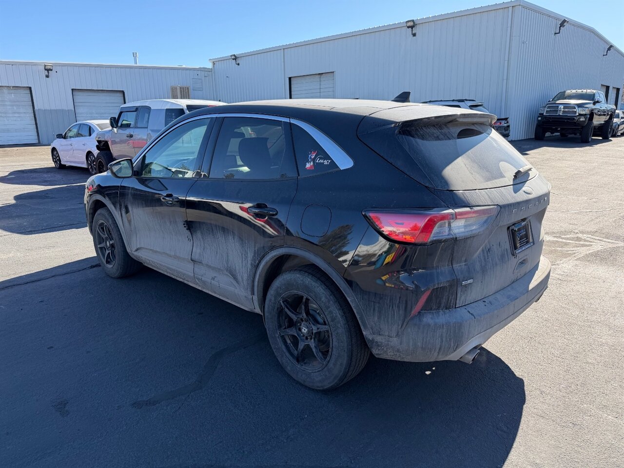 2020 Ford Escape SE - Photo 2 - Reno, NV 89511