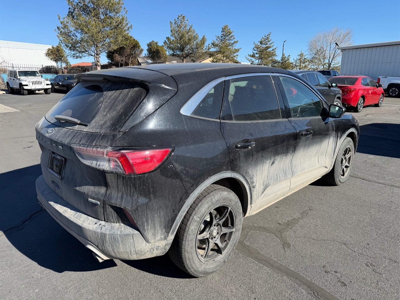 2020 Ford Escape SE - Photo 8 - Reno, NV 89511