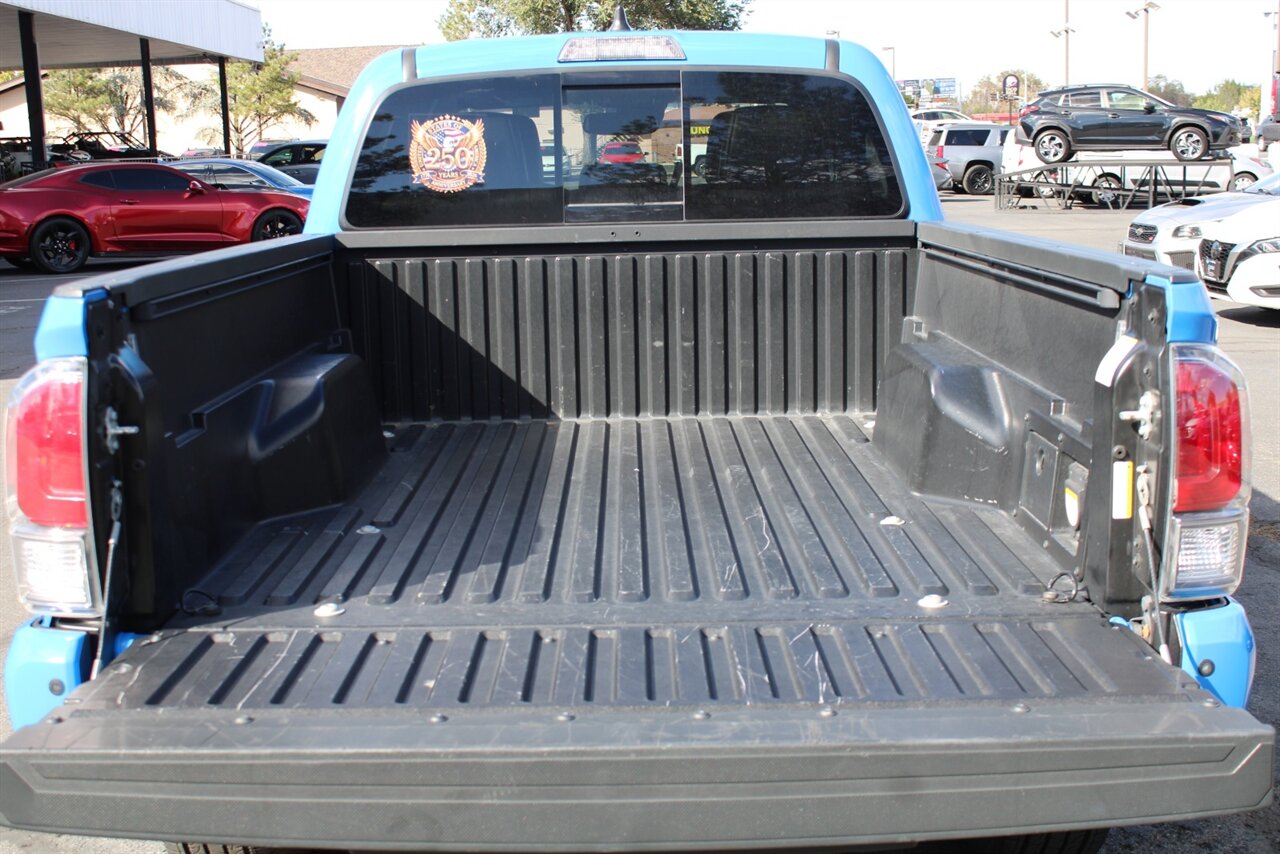 2021 Toyota Tacoma TRD Off-Road V6 - Photo 15 - Reno, NV 89511