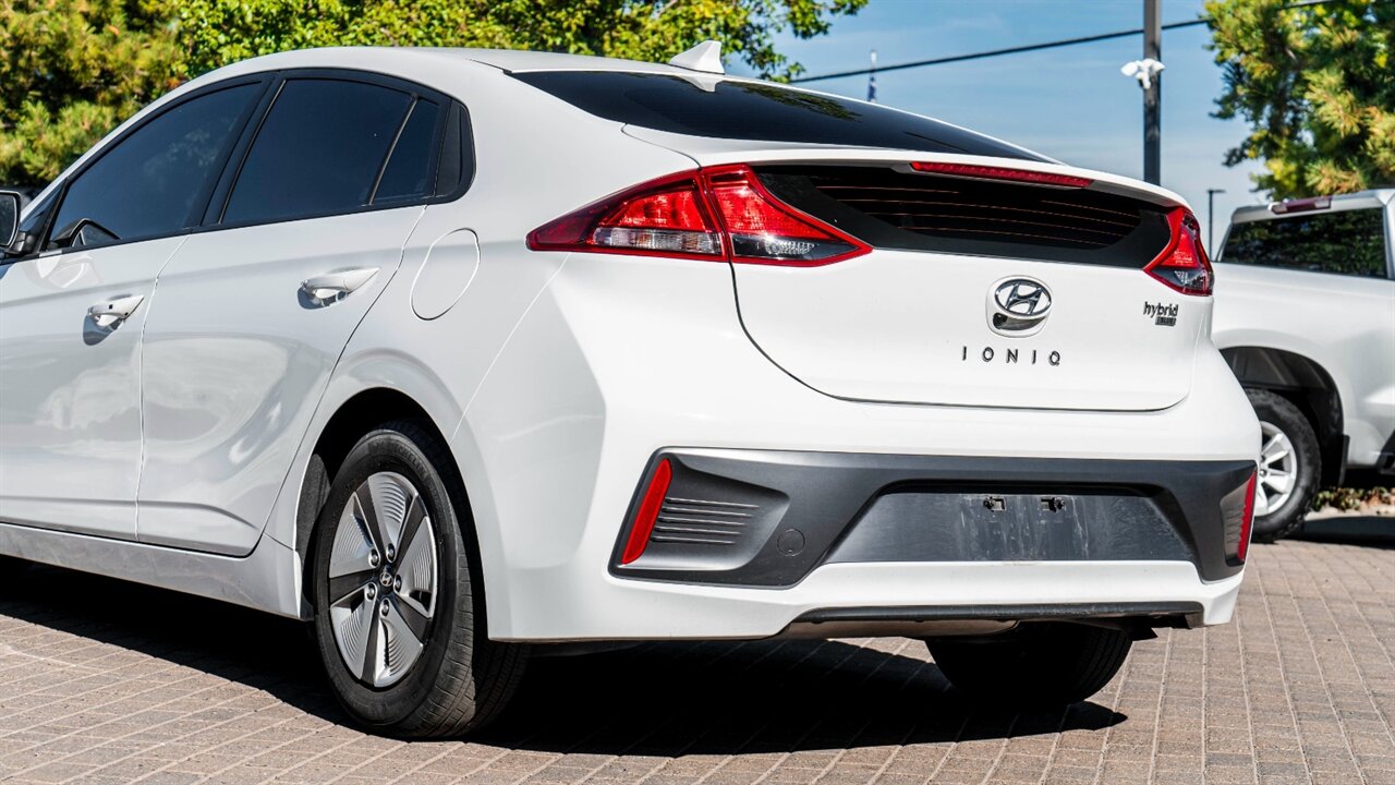 2020 Hyundai IONIQ Hybrid Blue   - Photo 10 - Reno, NV 89511