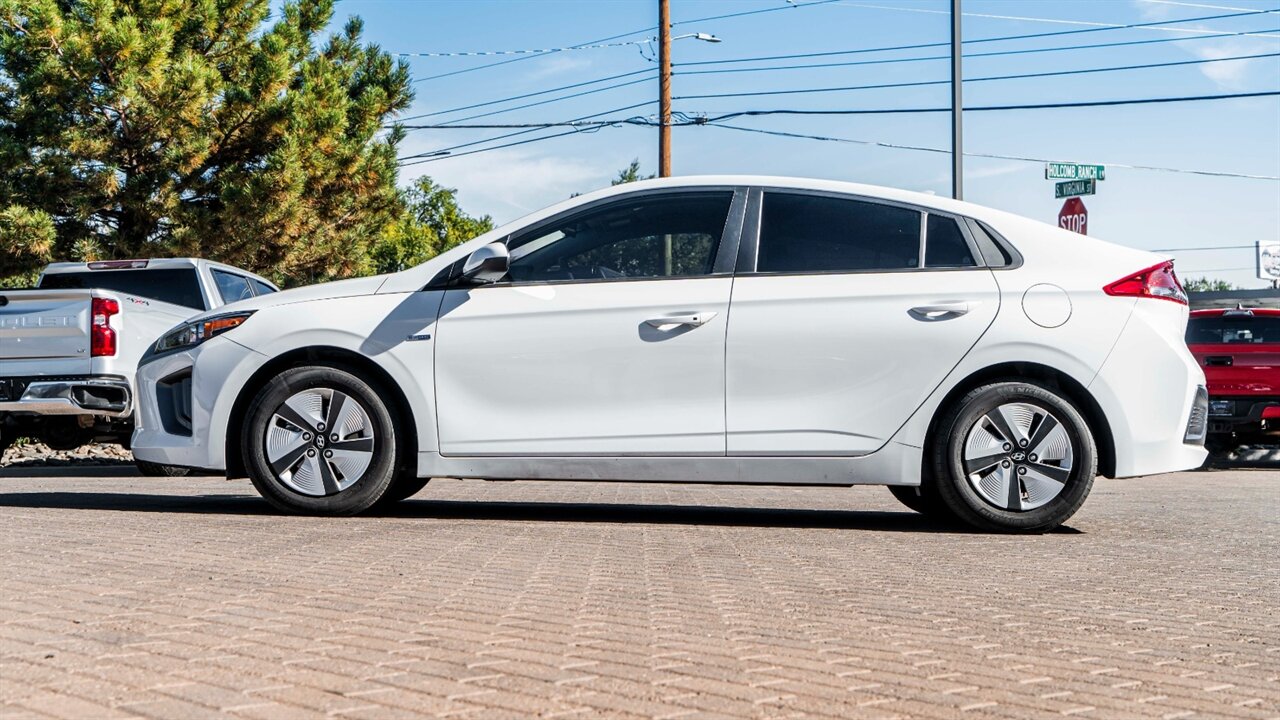 2020 Hyundai IONIQ Hybrid Blue   - Photo 3 - Reno, NV 89511